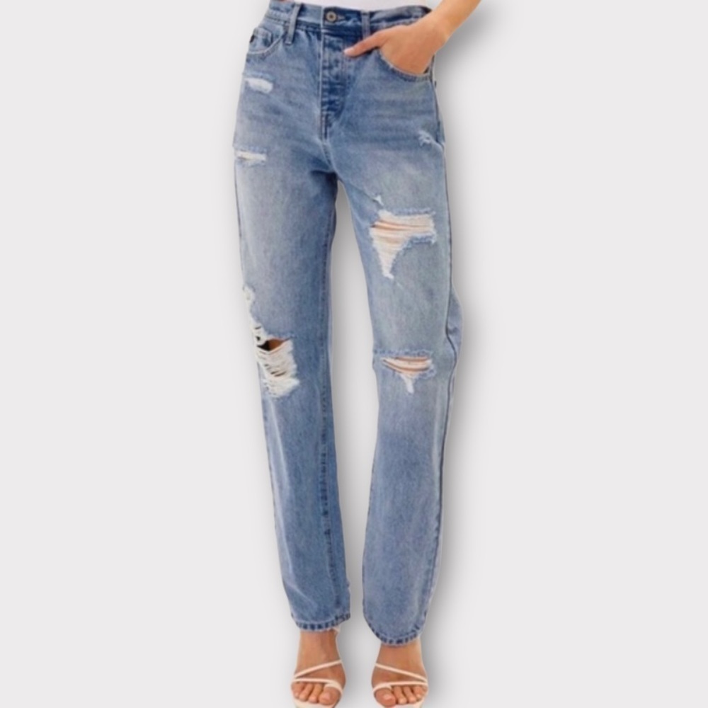 𝅺KanCan Logan 90's Boyfriend High Rise Button Fly Jeans Light Wash NWT